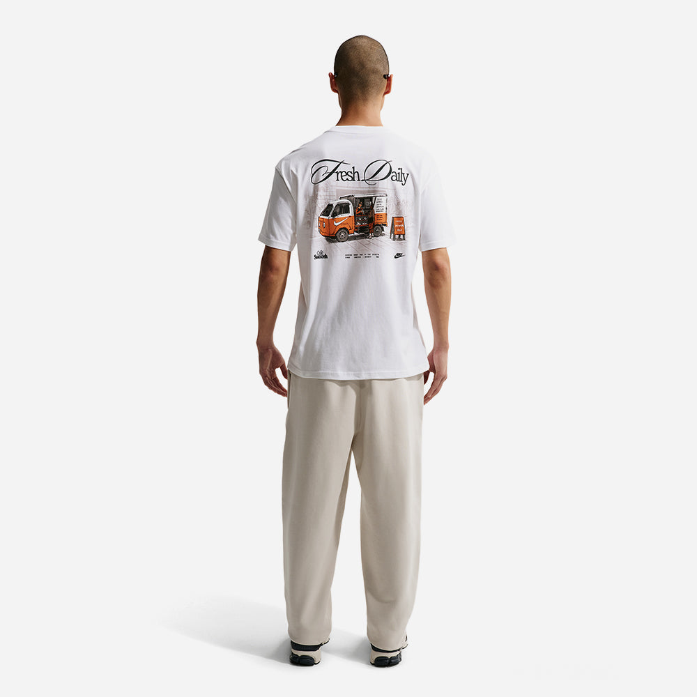 Áo Thun Nam Nike Sportswear Cafe Swoosh - Trắng - Supersports Vietnam