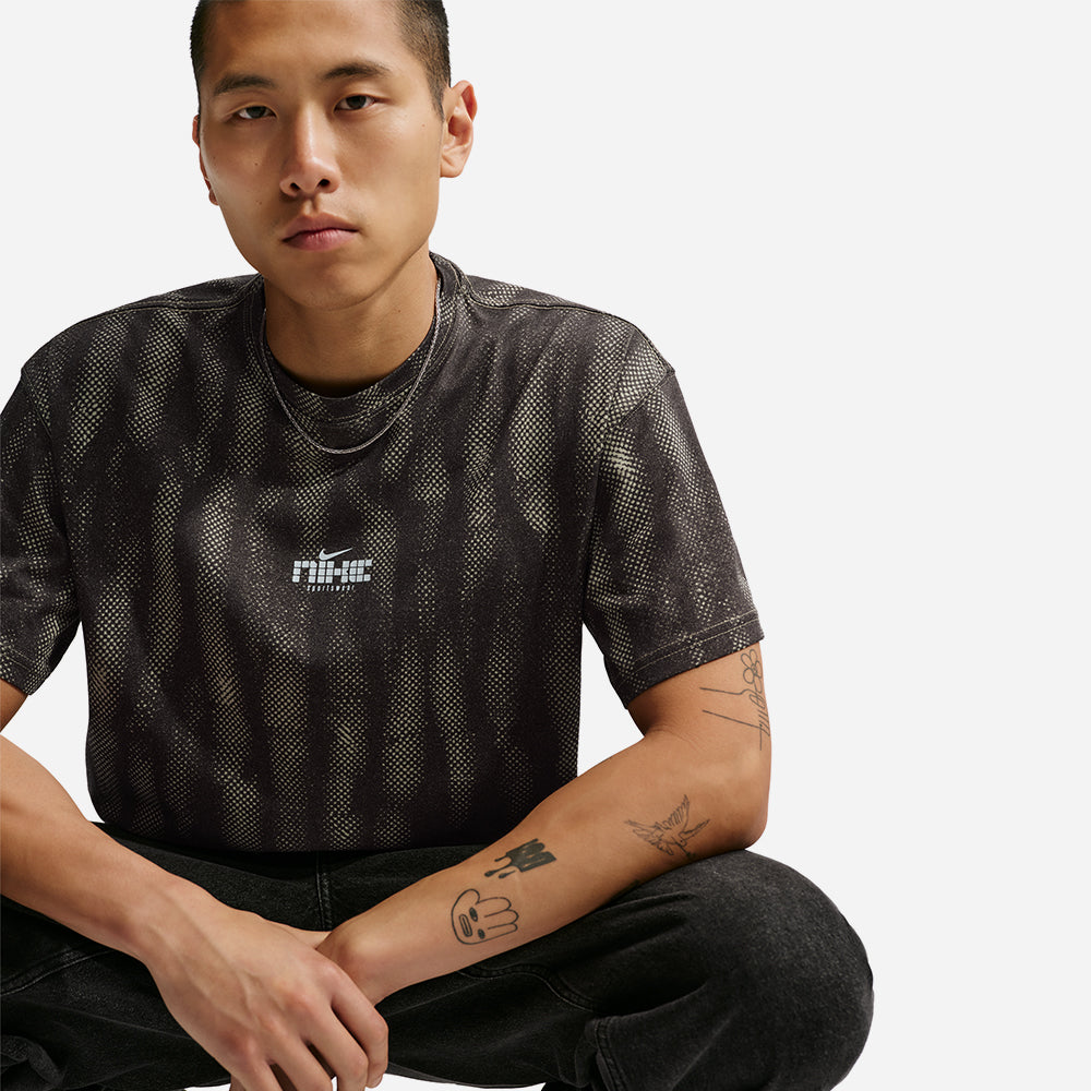Áo Thun Nam Nike Sportswear Loose Mesh All-Over Print - Nâu - Supersports Vietnam