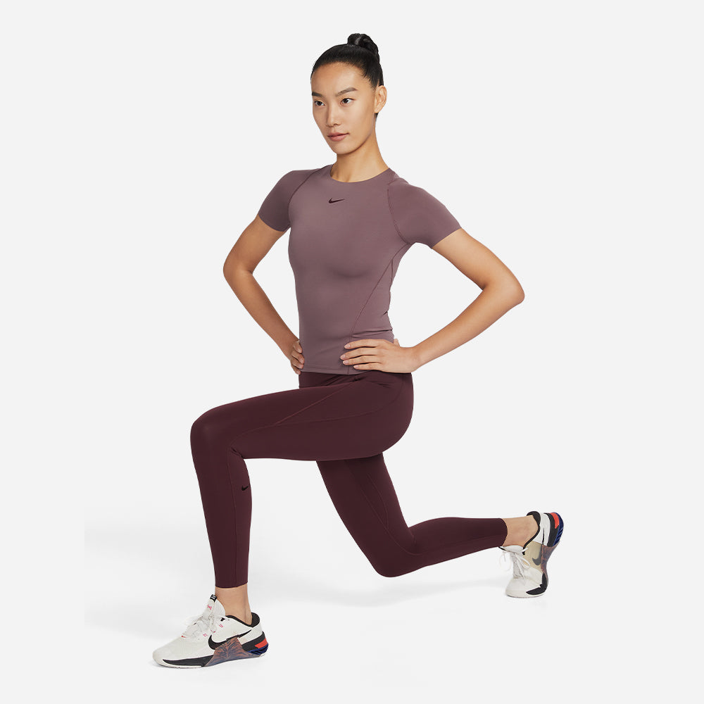 Áo Thun Nữ Nike Dri-Fit Universa Short-Sleeve Swoosh Neck Logo - Tím - Supersports Vietnam