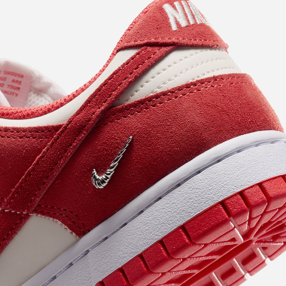 Giày Sneaker Nữ Nike Dunk Low - Đỏ - Supersports Vietnam
