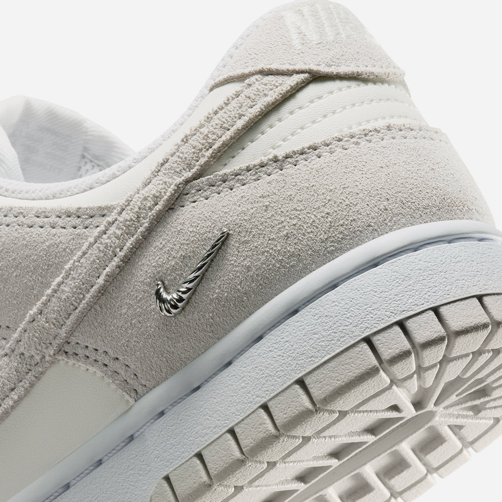 Giày Sneaker Nữ Nike Dunk Low - Be - Supersports Vietnam