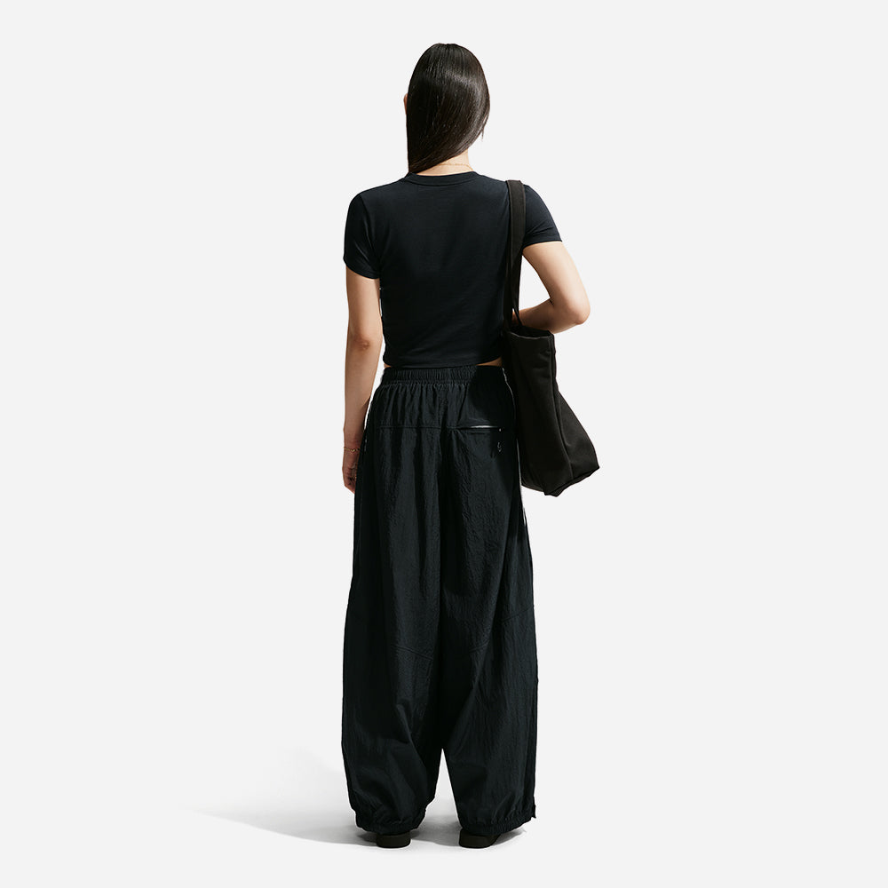 Áo Crop-Top Nữ Nike Sportswear Chill Knit Slim - Đen - Supersports Vietnam