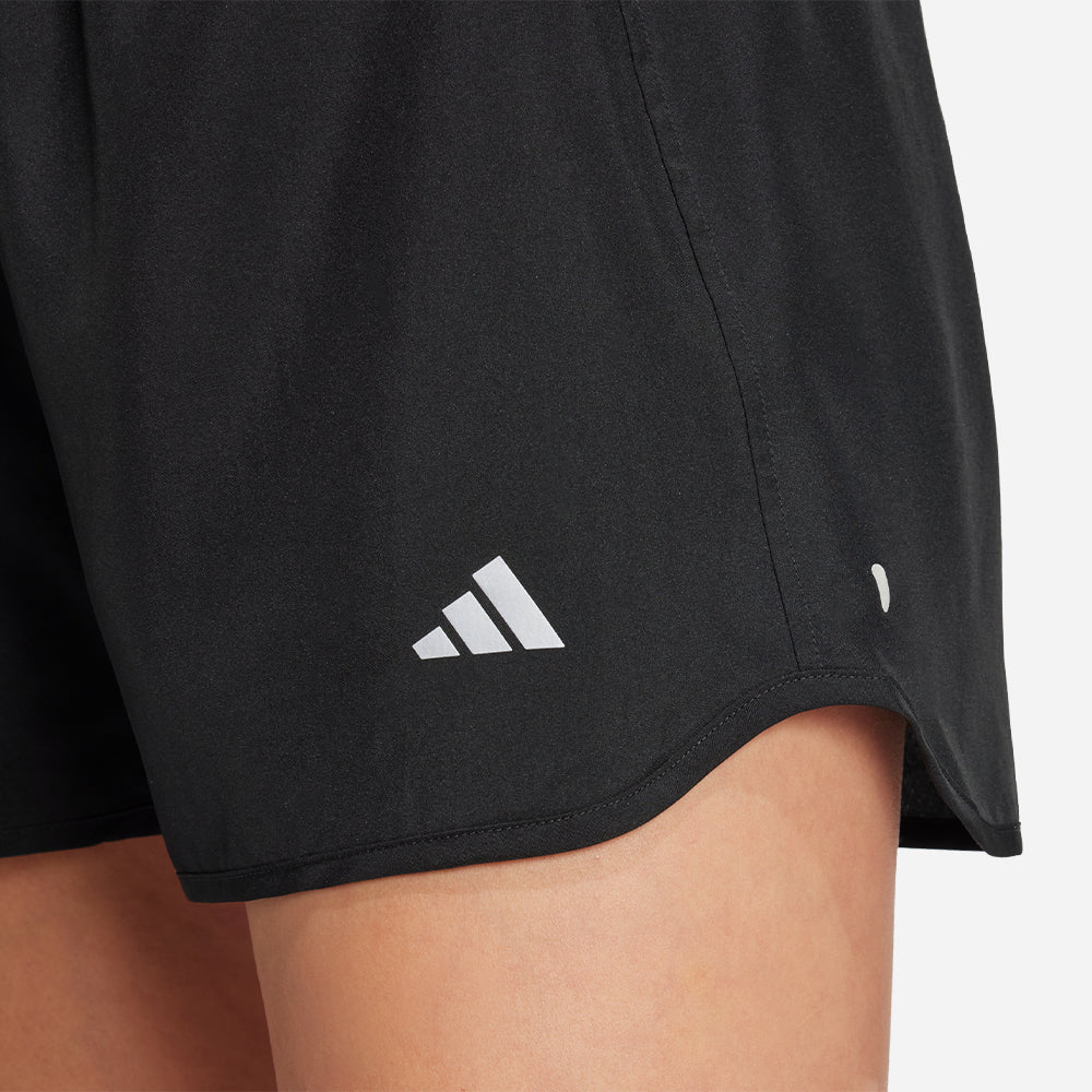 Quần Ngắn Thể Thao Nữ Adidas Run It - Đen - Supersports Vietnam