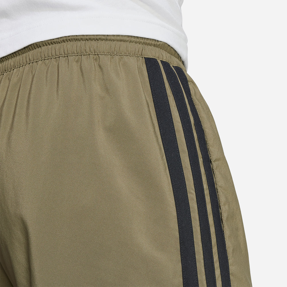 Quần Ngắn Thời Trang Nam Adidas Essential 3-Stripes Chelsea - Nâu - Supersports Vietnam