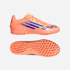 Giày Đá Bóng Sân Cỏ Nhân Tạo Nam Adidas F50 Club - Cam San Hô