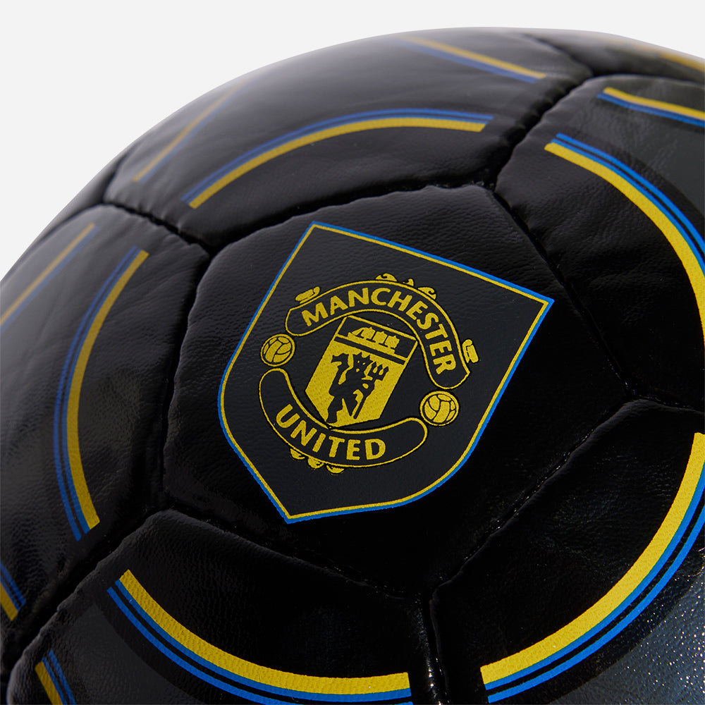 Banh Bóng Đá Adidas Manchester United Club Sân Thứ Ba - Đen - Supersports Vietnam