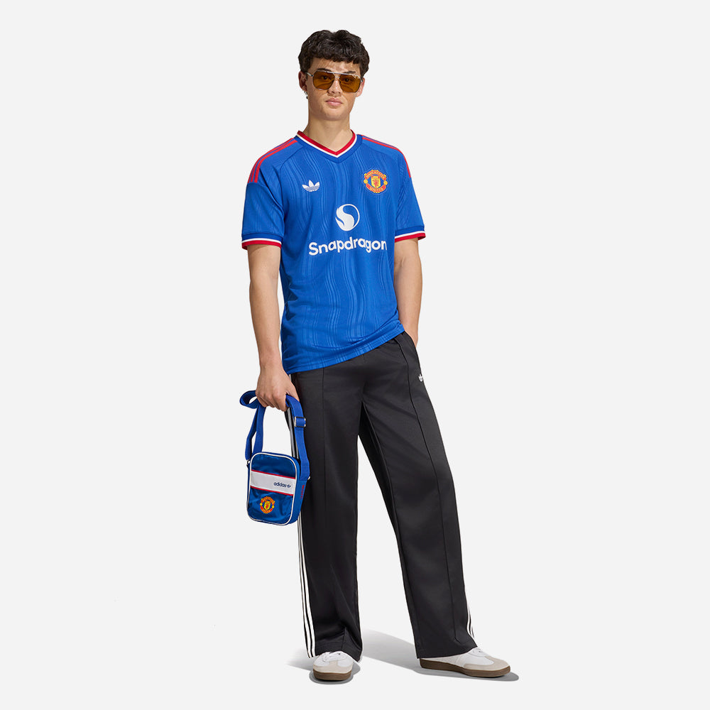 Áo Đá Bóng Nam Adidas Sân Khách Manchester United 26/27 Replica - Xanh Dương - Supersports Vietnam