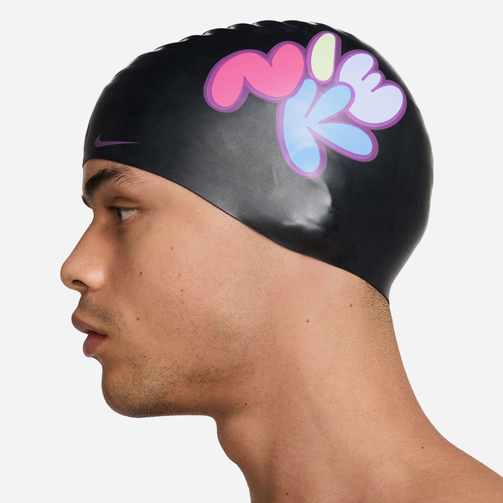 Nón Bơi Người Lớn Nike Swim Multi Graphic - Đen - Supersports Vietnam