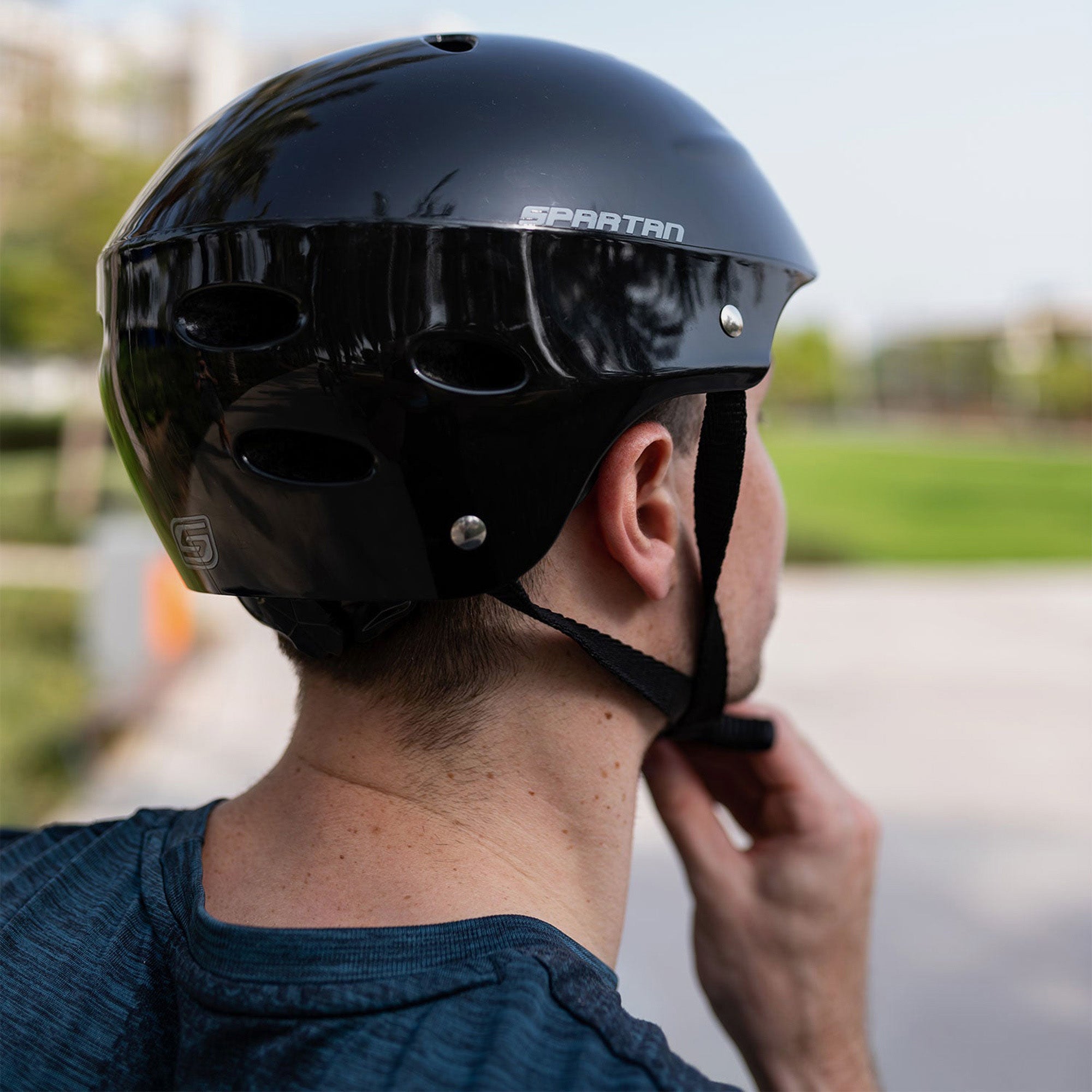 Mũ Bảo Hiểm Spartan Black Glossy Helmet - Đen - Supersports Vietnam