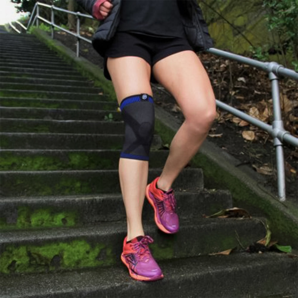 Bó Gối Hỗ Trợ Chấn Thương Thể Thao Pro-Tec Athletics 3D Flat Knee Support - Đen - Supersports Vietnam
