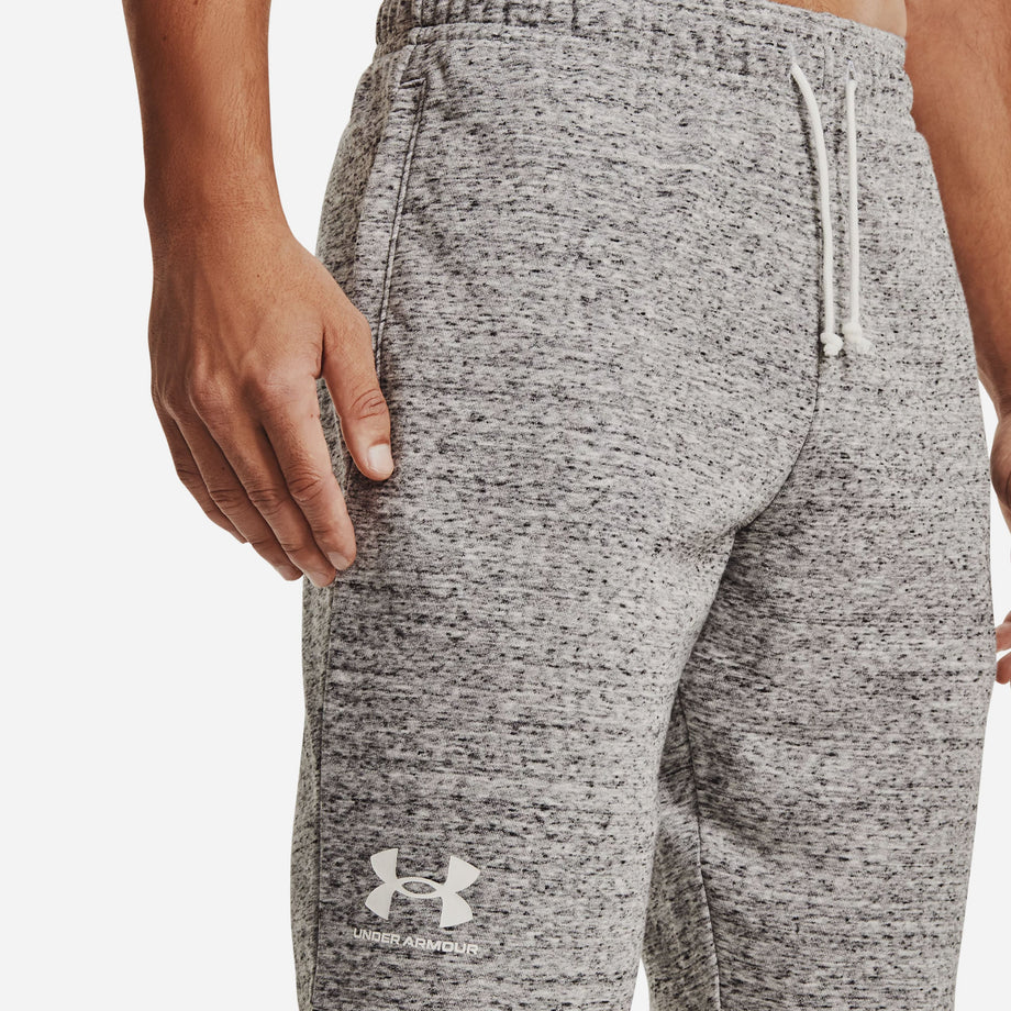 Under armour best sale sportstyle terry shorts