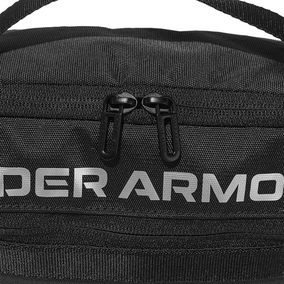 Under Armour Contain Travel Kit Black