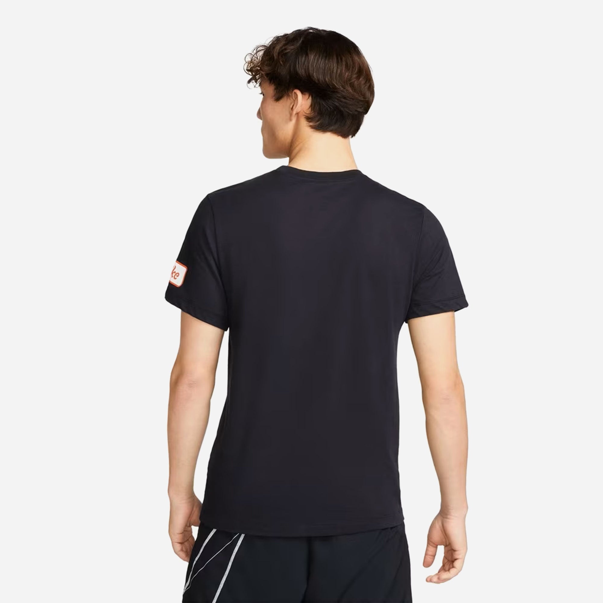 Áo Tay Ngắn Thể Thao Nam Nike Tee Body Shop 1 - Supersports Vietnam