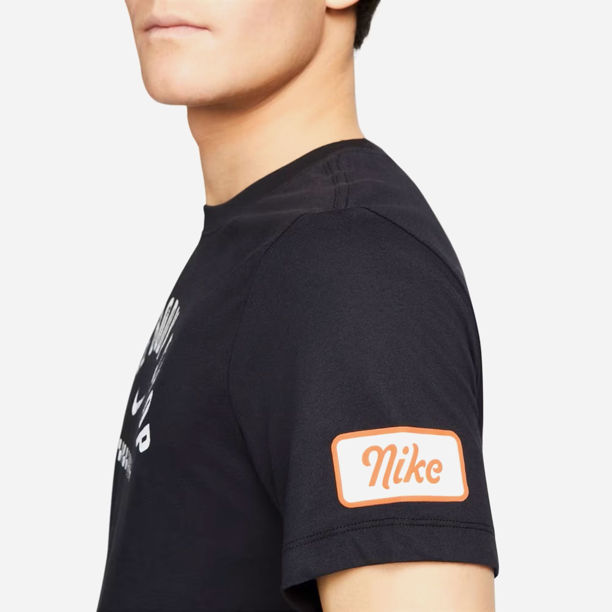 Áo Tay Ngắn Thể Thao Nam Nike Tee Body Shop 1 - Supersports Vietnam