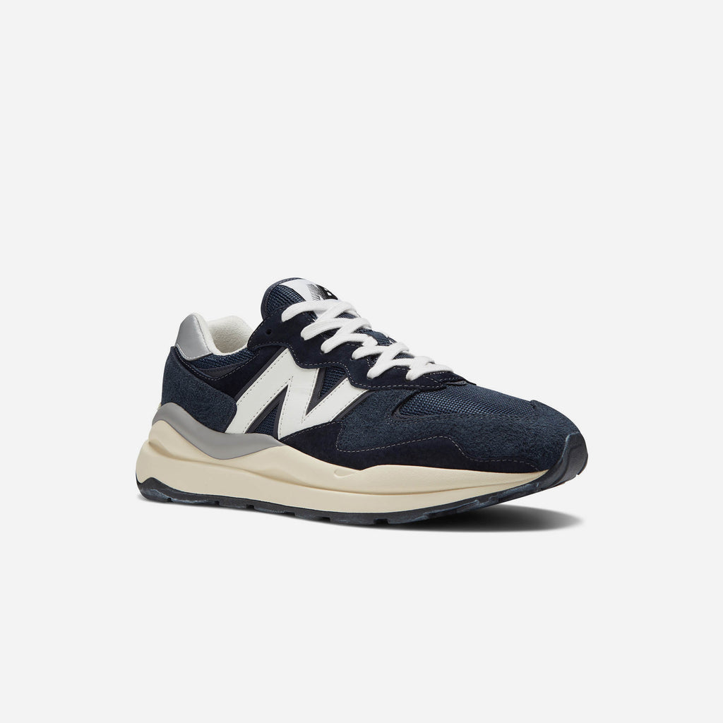 NEW BALANCE | Giày Thể Thao Nam New Balance 57/40 Classic.