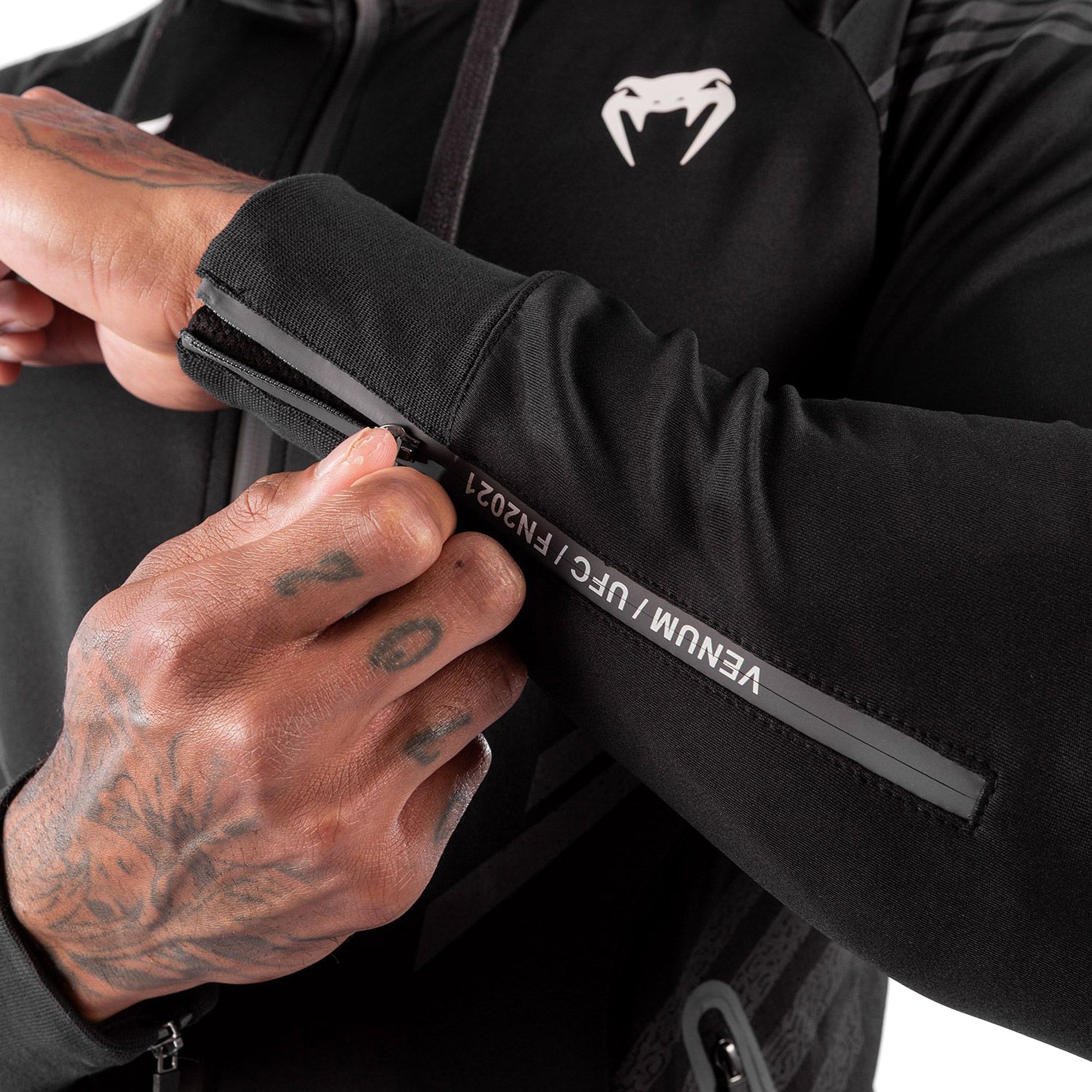 Áo Khoác Thể Thao Nam Venum Authentic Ufc Fightnight - Supersports Vietnam